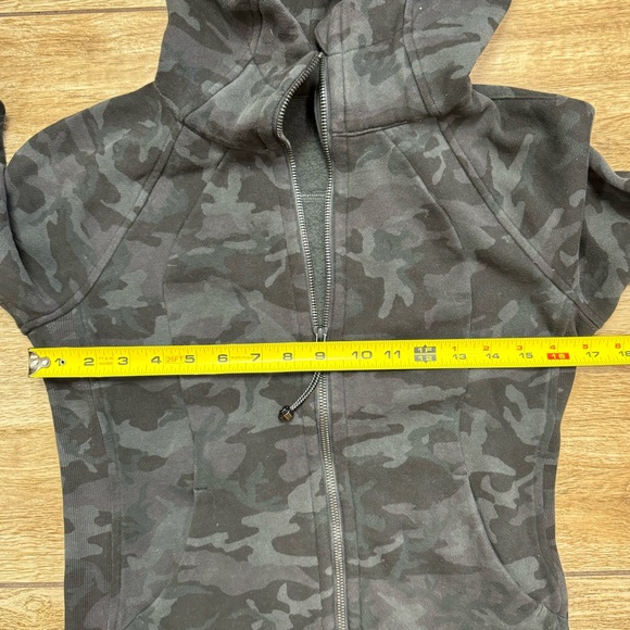 Lululemon Scuba Hoodie Size 4 Cotton Fleece Incognito Camo Multi Grey Jacket - Picture 14 of 16